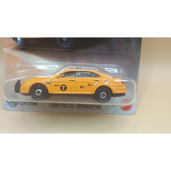 2025 Matchbox #29 Ford Police Interceptor YELLOW | NYC TAXI | FSC - Picture 2 of 6